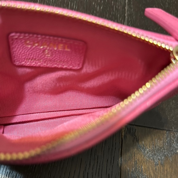 Chanel Pink Quilted Leather Pouch, O Case - Picture 6 of 11